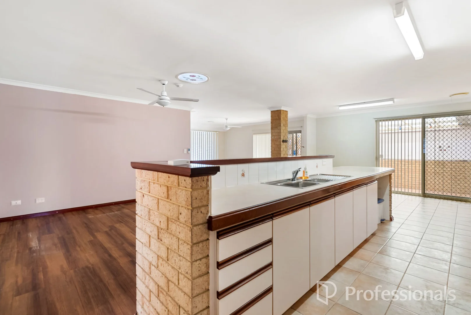 Additional image 7 of 16 Leeward Close, Safety Bay WA 6169