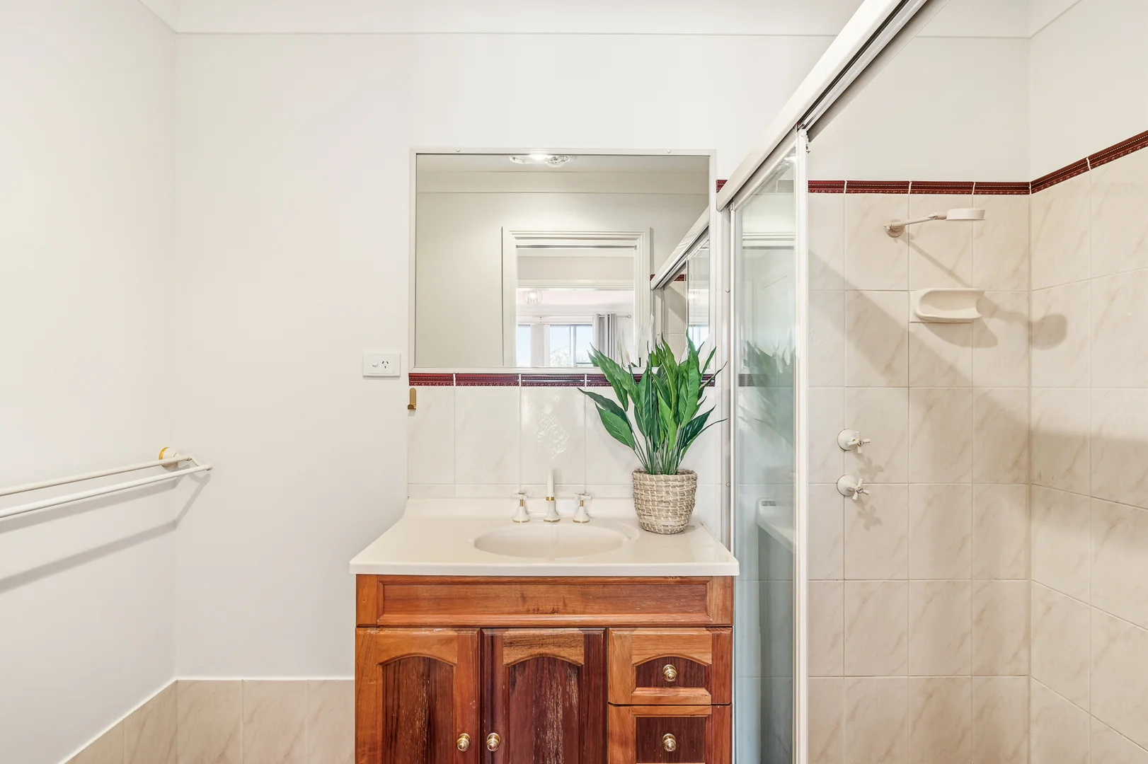 Additional image 12 of 36 The Grange, Tamworth NSW 2340