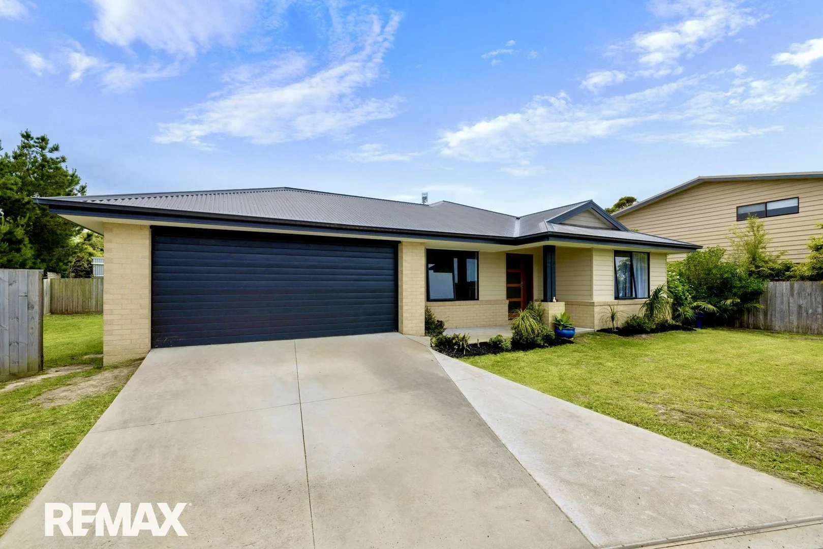 443 Lake Tyers Beach Road, Lake Tyers Beach VIC 3909