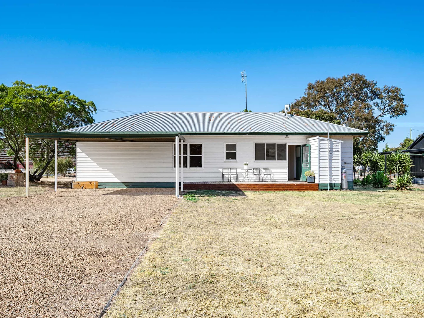 Additional image 24 of 2 Parker Street, Dunkeld VIC 3294