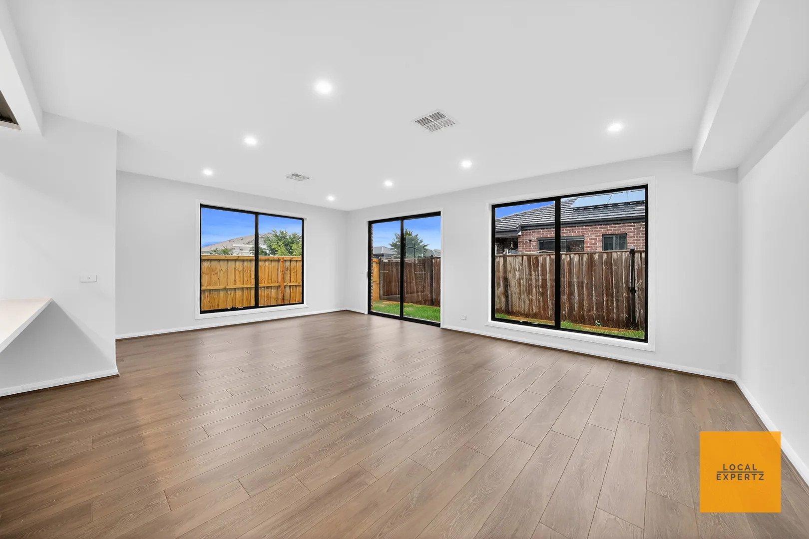 Additional image 17 of 10 Emilia Circuit, Fraser Rise VIC 3336