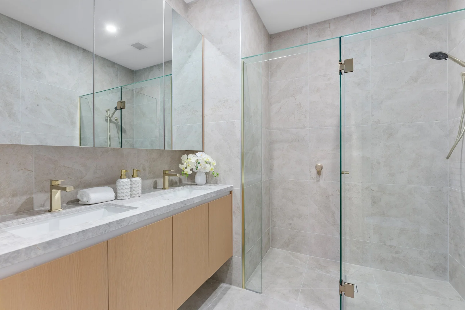 Additional image 8 of 6/17-19 Whitehorse Road, Blackburn VIC 3130