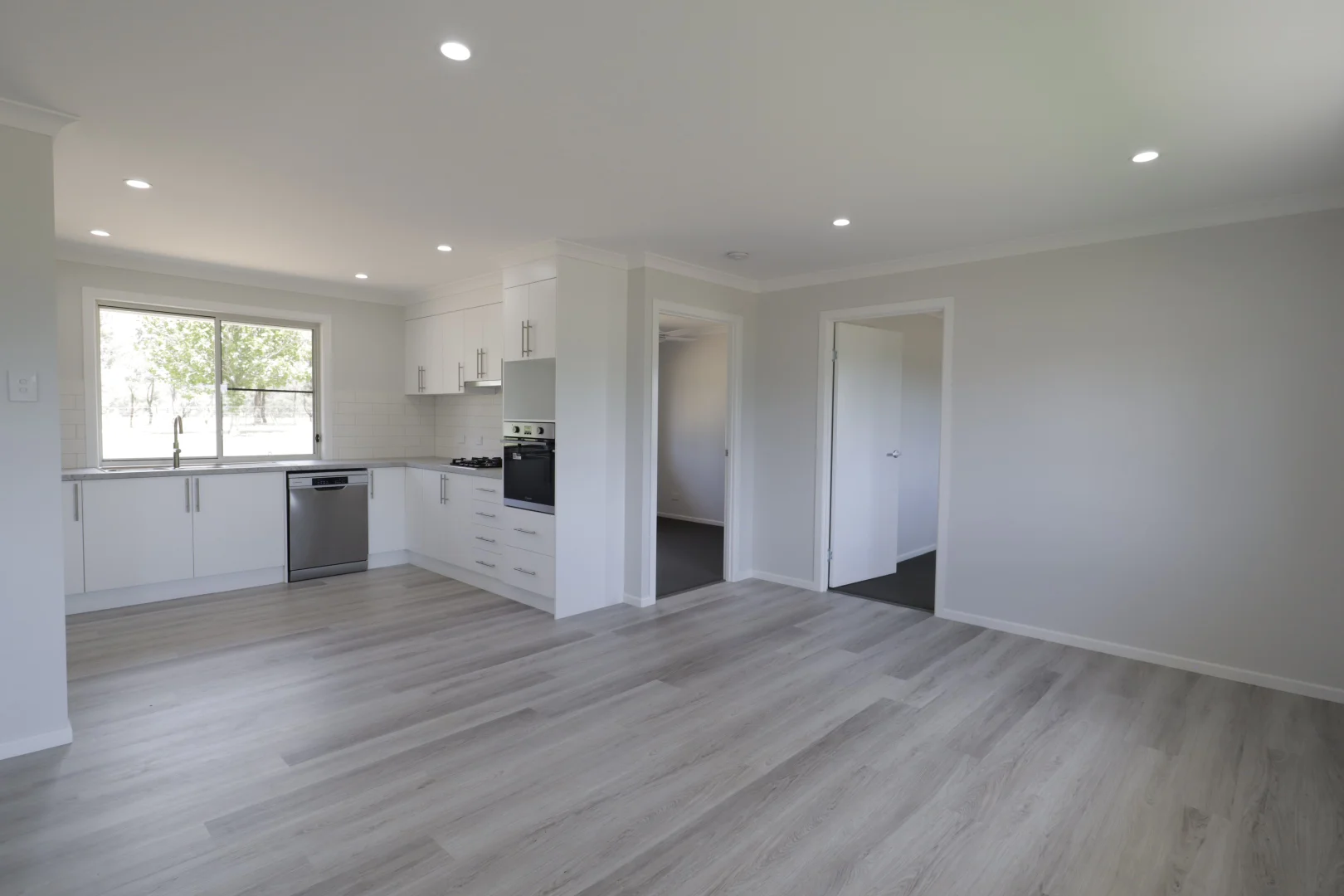 Additional image 5 of 15 Haddocks Road, Tenterfield NSW 2372