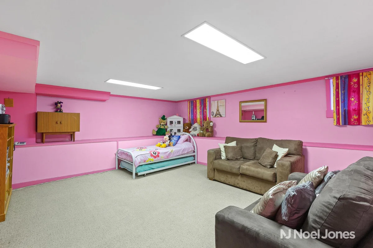 Additional image 9 of 17 Larnook Crescent, Mooroolbark VIC 3138