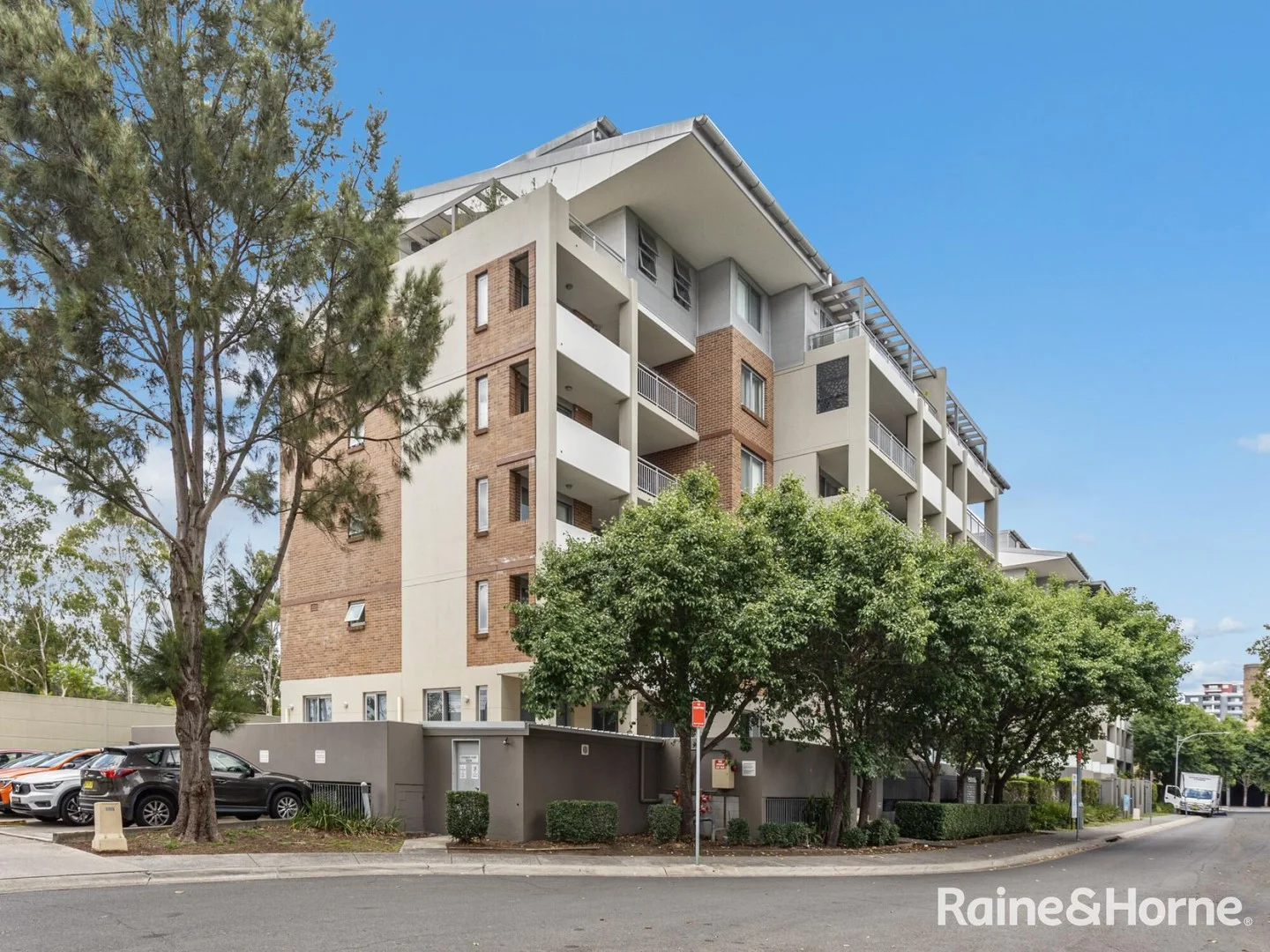 16/4-10 Benedict Court, Holroyd NSW 2142