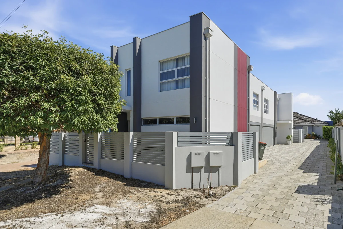 17b Mangini Street, Morley WA 6062