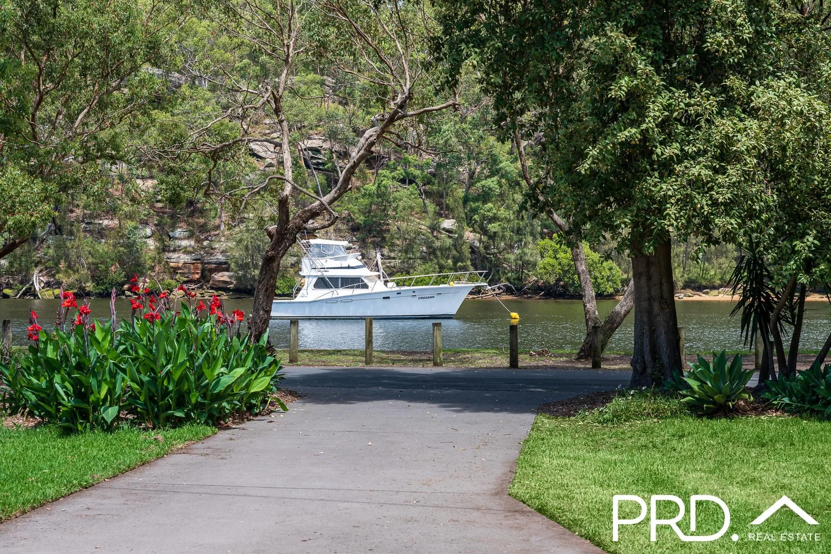 33 Carinya Road, Picnic Point NSW 2213
