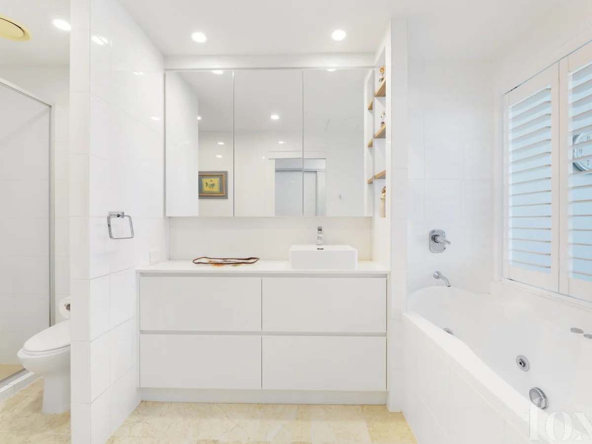 Additional image 16 of 33/242 Marine Parade, Labrador QLD 4215