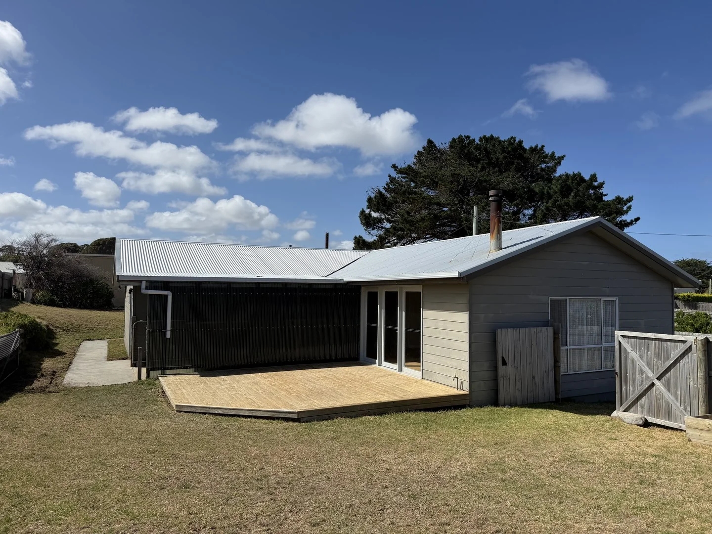 74 Main Street, Currie TAS 7256