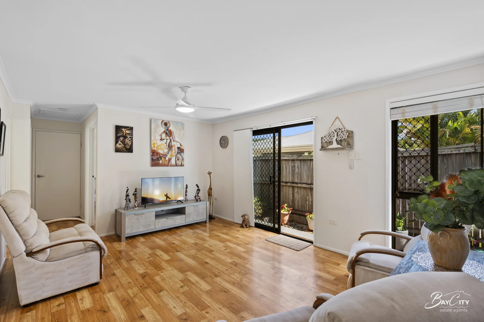 Additional image 2 of 283 Bloomfield Street, Cleveland QLD 4163