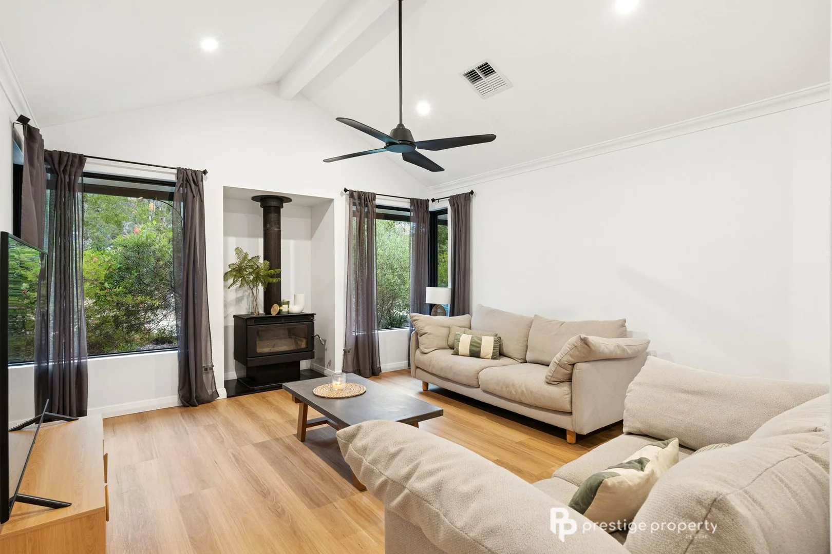 Additional image 7 of 21 Citrus Court, Two Rocks WA 6037