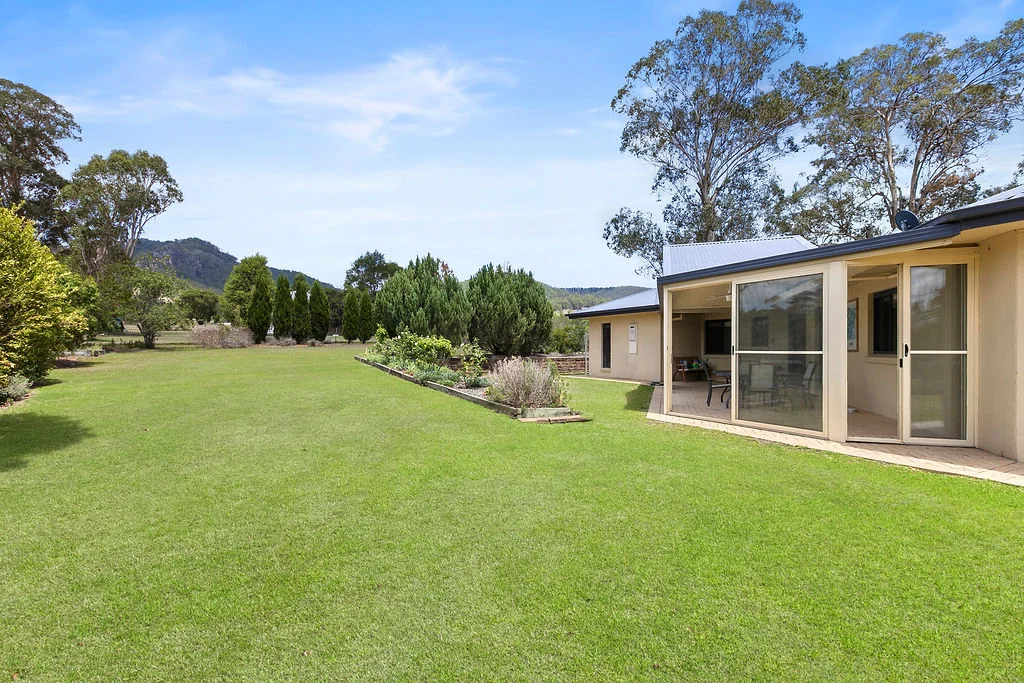 Additional image 20 of 3 Neotsfield Avenue, Gloucester NSW 2422