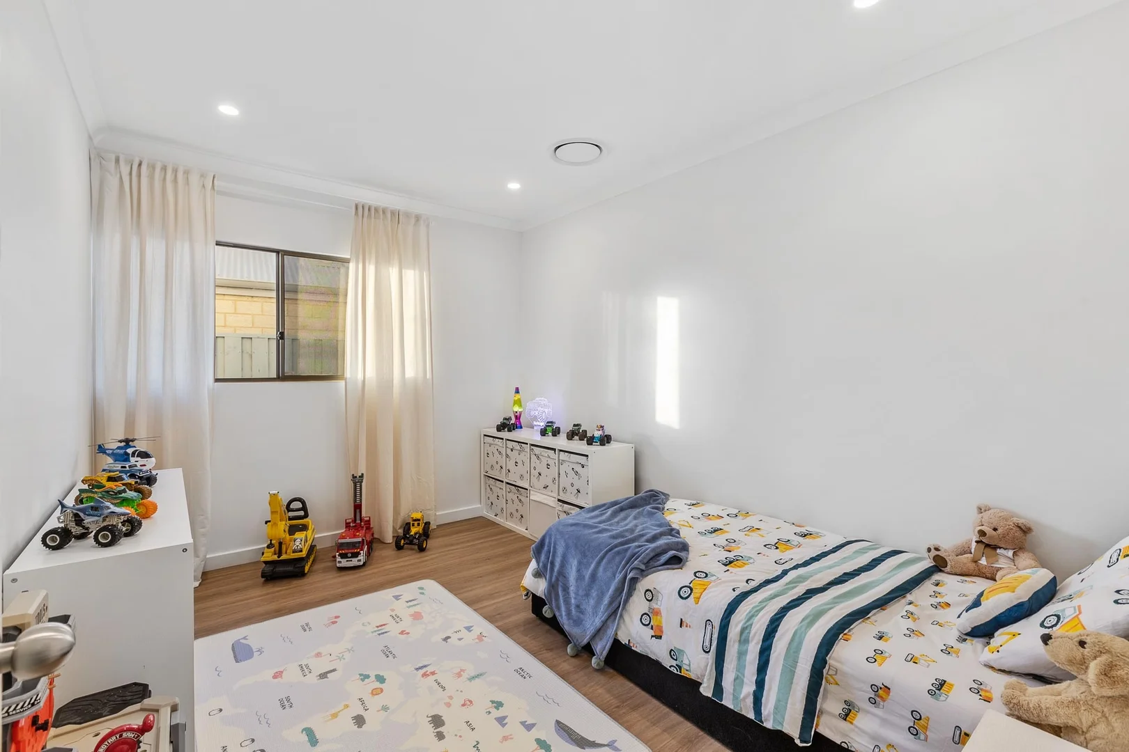 Additional image 24 of 16 Tinsel Street, Yanchep WA 6035