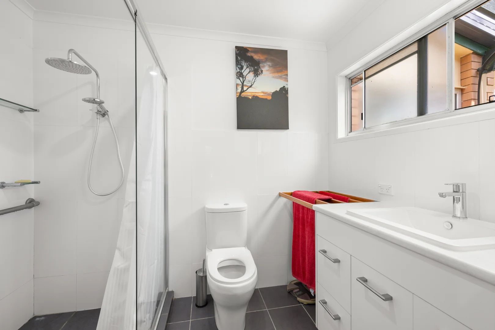 Additional image 8 of 11 Sunview St, Thornlands QLD 4164