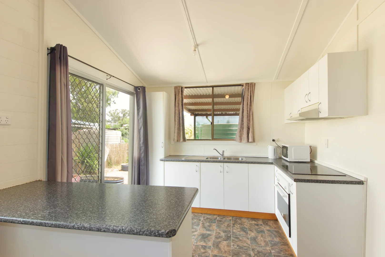 Additional image 2 of 35 Donely Street, Oakey QLD 4401