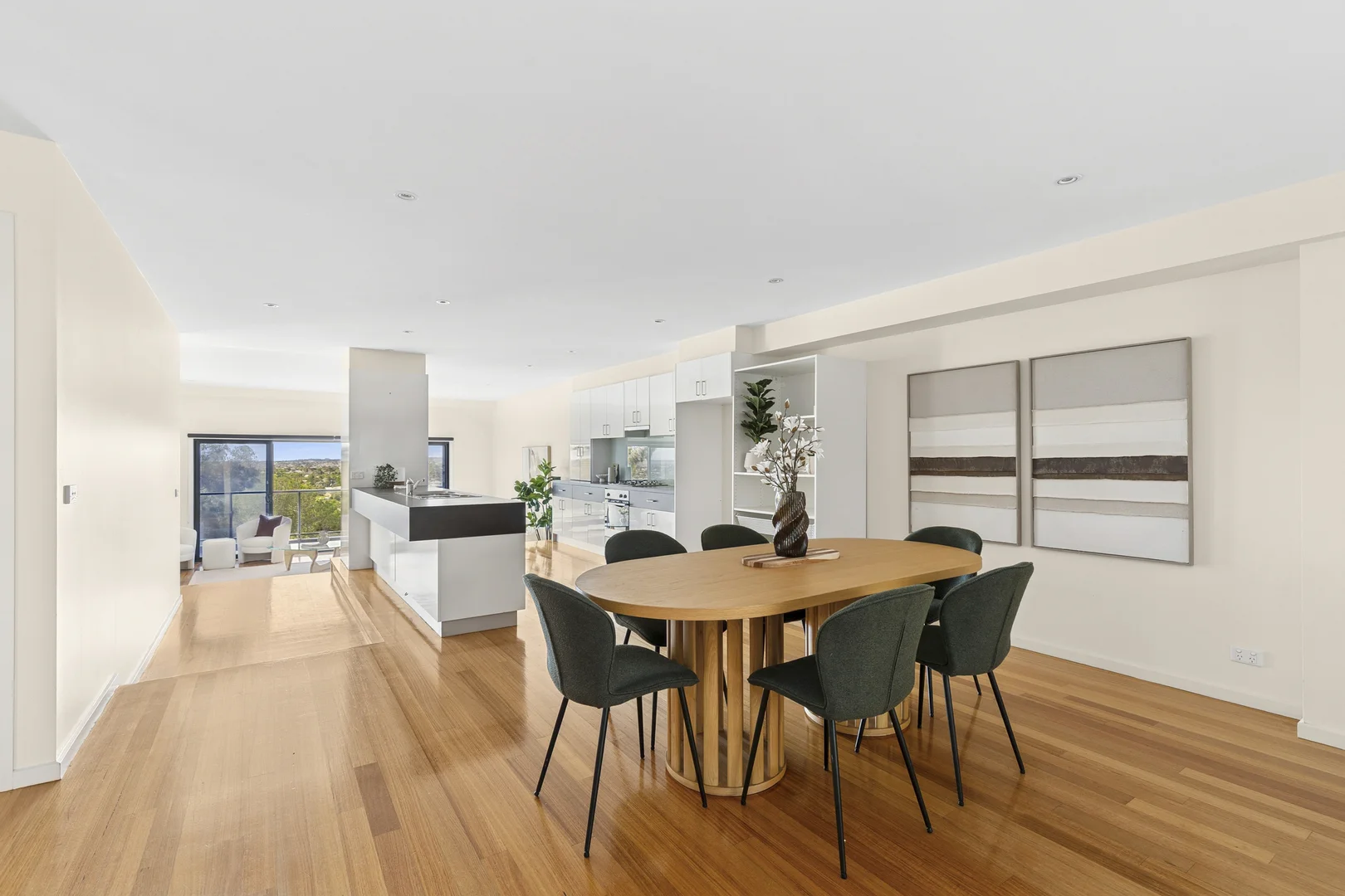 Additional image 5 of 2/5 Lansbury Crescent, Highton VIC 3216