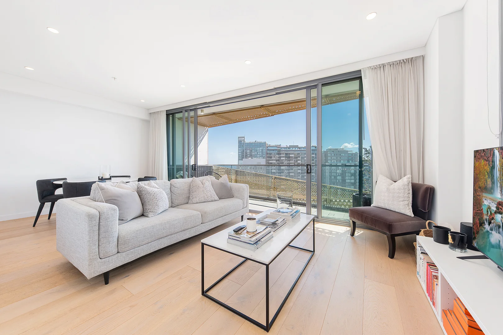 Additional image 3 of 1410/221 Miller Street, North Sydney NSW 2060