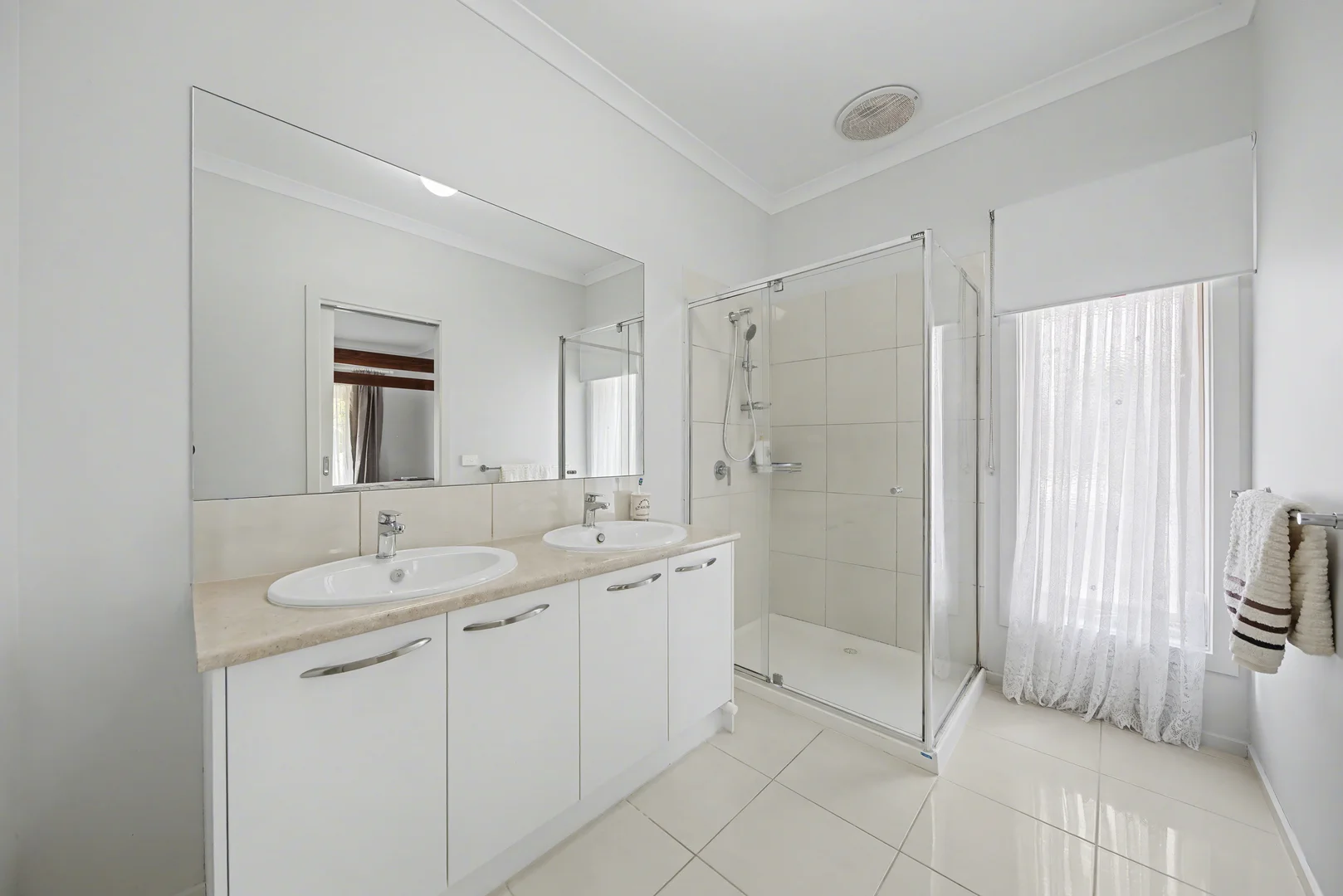 Additional image 13 of 11 Valleyview Grove, Drouin VIC 3818