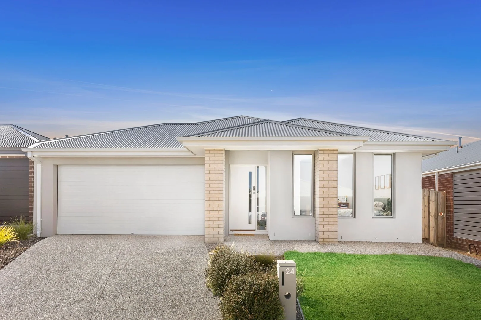 24 Yellow Gum Way, Mount Duneed VIC 3217