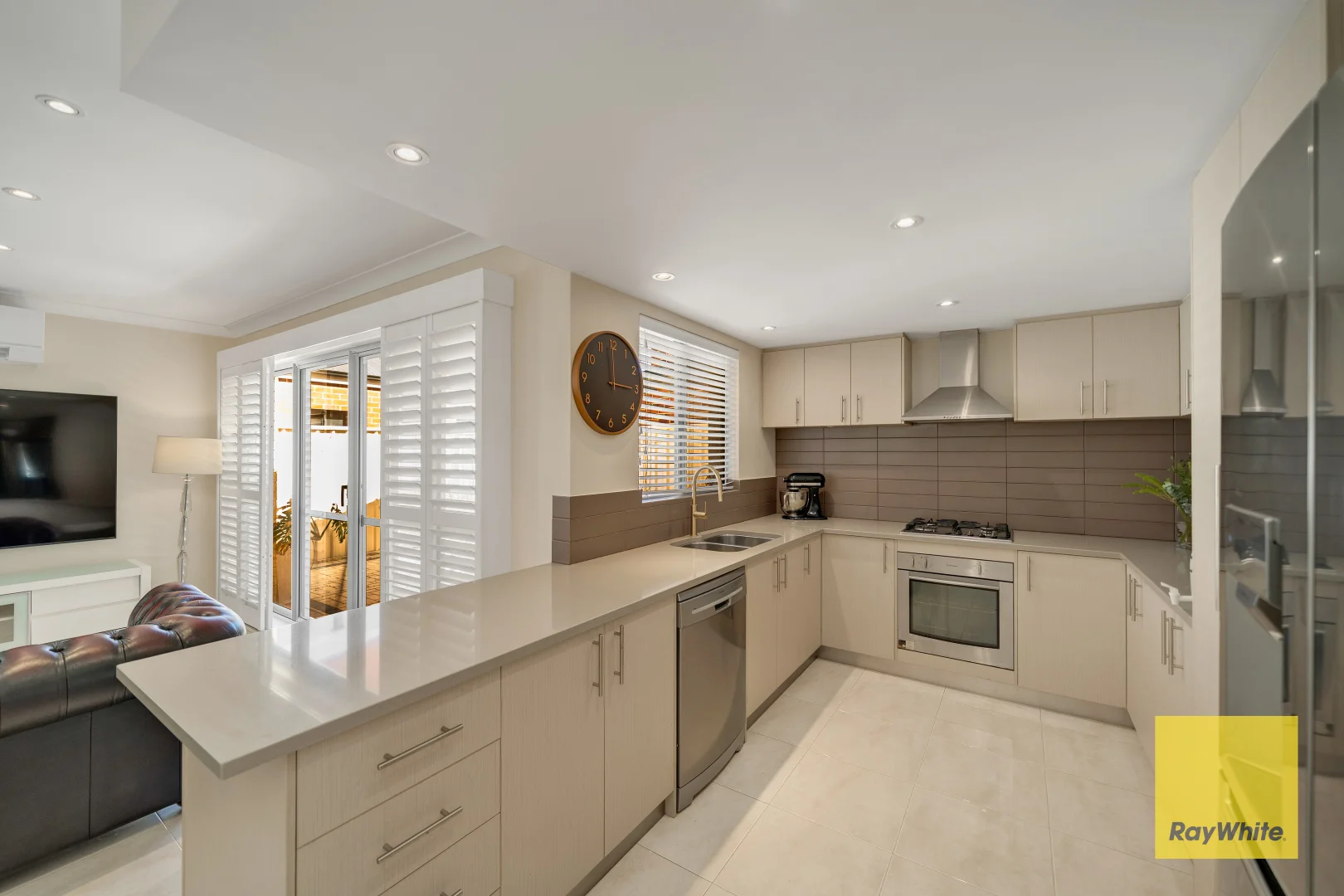 Additional image 9 of 3/386 Belgravia Street, Cloverdale WA 6105