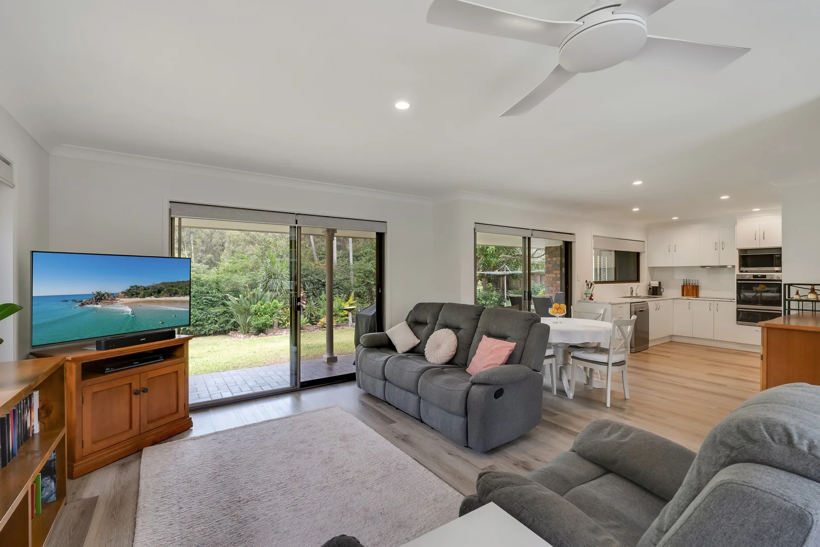 Additional image 5 of 90 Balemo Drive, Ocean Shores NSW 2483