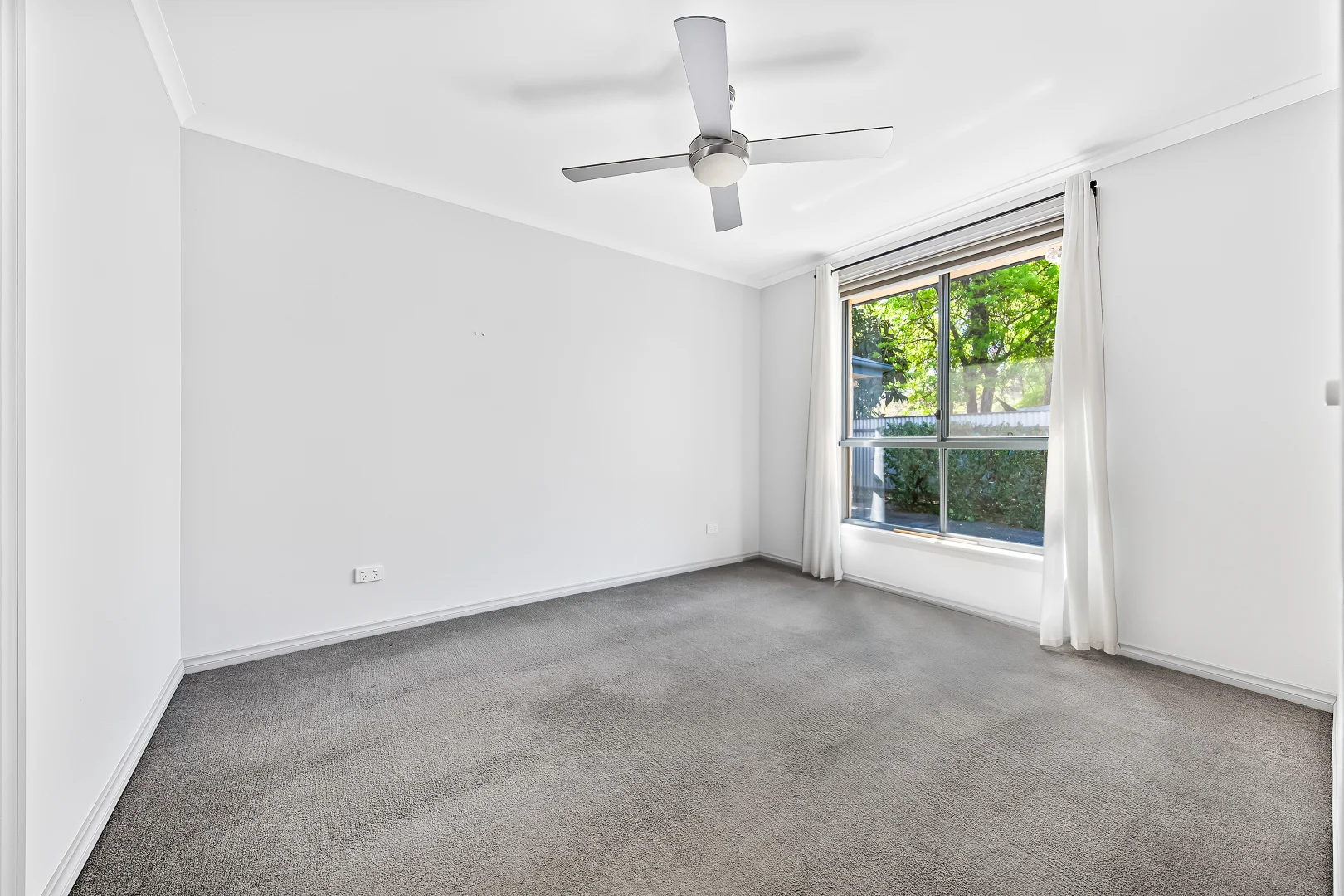 Additional image 12 of 2/18 Thompson Street, Bright VIC 3741