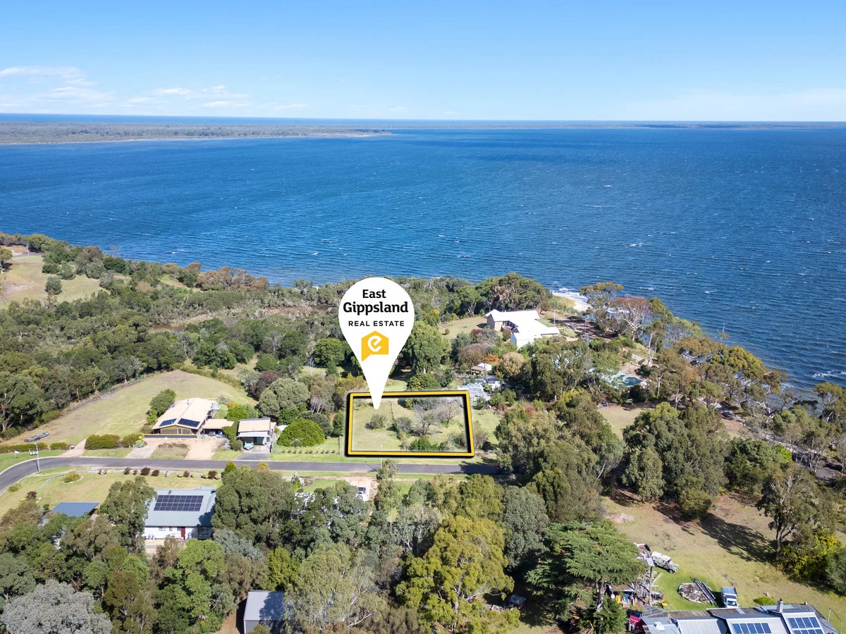 5a & 5b Gloria Avenue, Metung VIC 3904