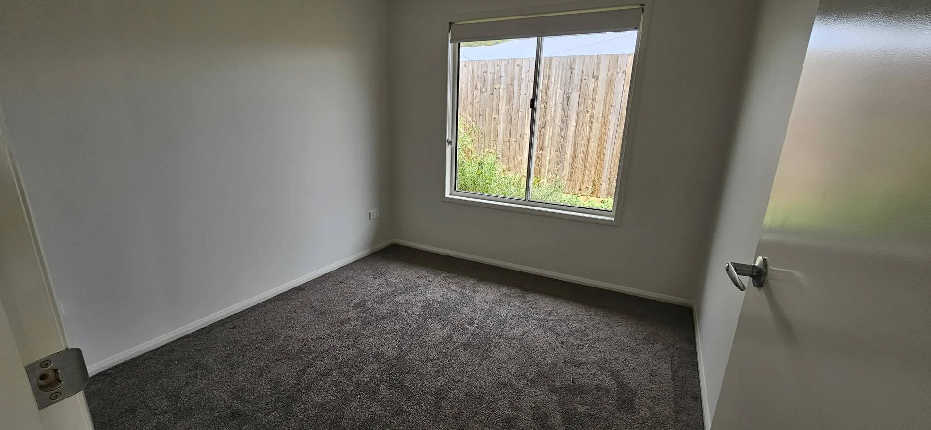 Additional image 8 of 1 & 2/15 Burlington Street, Lammermoor QLD 4703