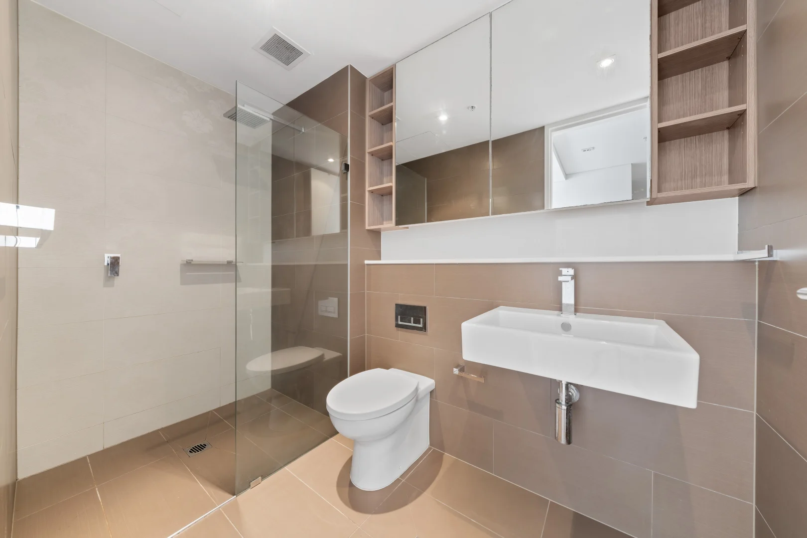 Additional image 7 of 705/156-158 Pacific Highway, North Sydney NSW 2060