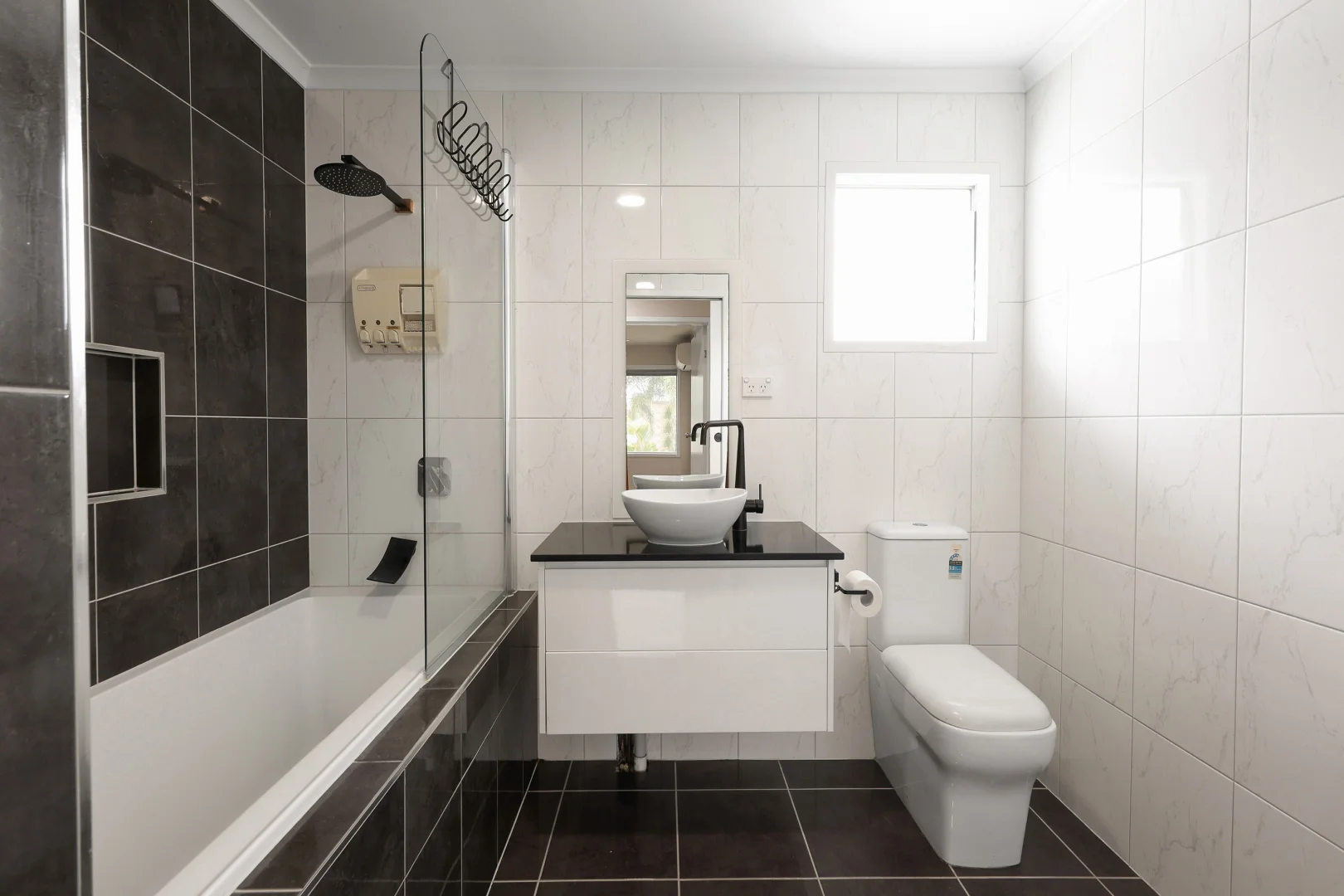 Additional image 12 of 25 Lachlan Street, Mount Pleasant QLD 4740