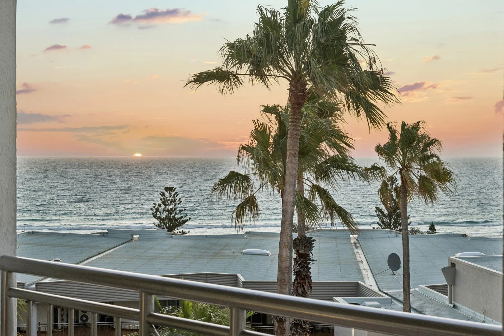 M506/183 West Coast Highway, Scarborough WA 6019