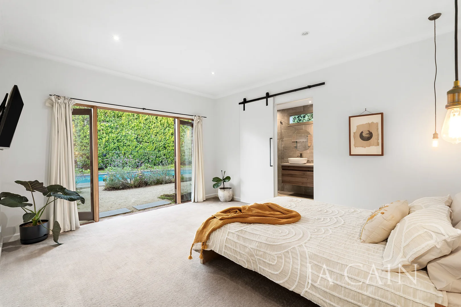 Additional image 11 of 3 Mustang Court, Ashburton VIC 3147