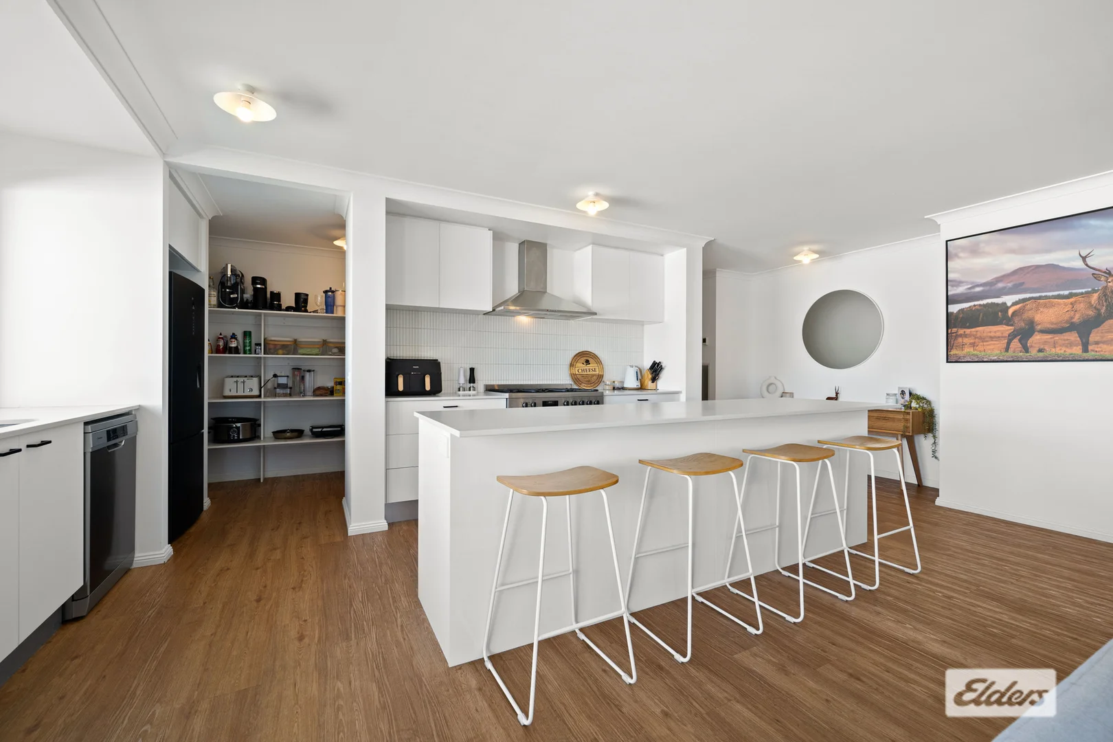 Additional image 6 of 8 Avenel Circuit, Wodonga VIC 3690