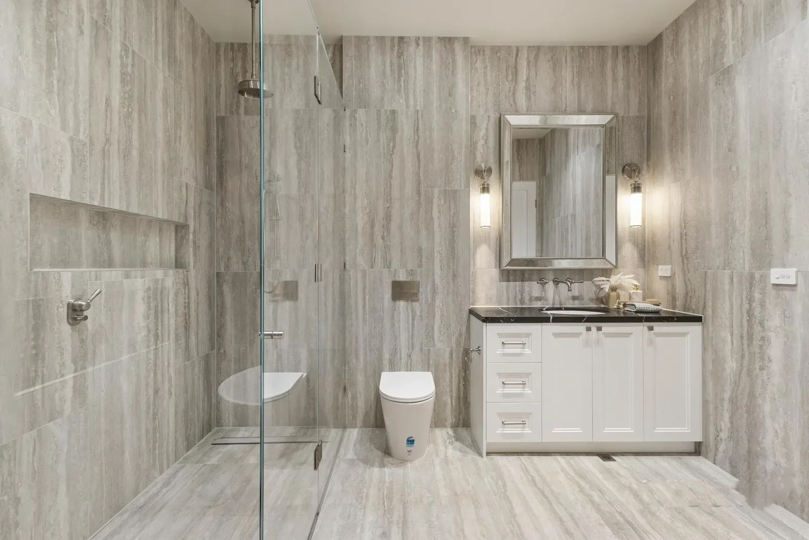 Additional image 18 of 5A Miller Crescent, Mount Waverley VIC 3149