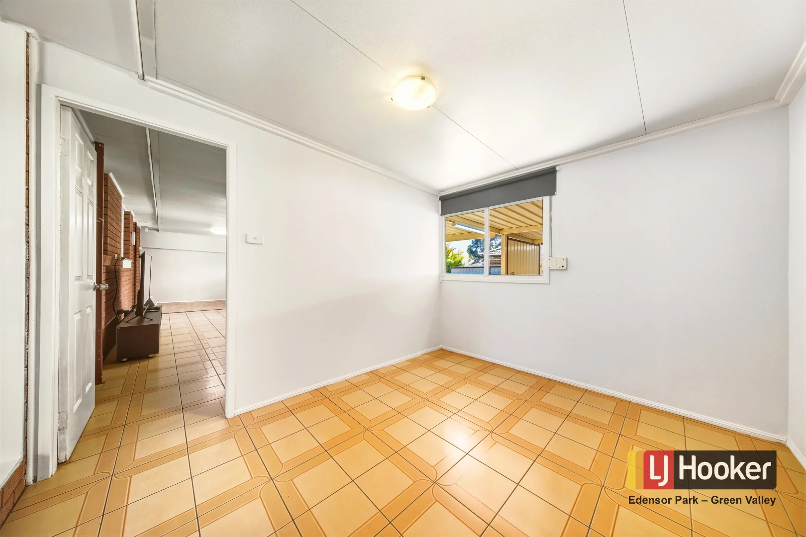 Additional image 7 of 32 Glenfern Crescent, Bossley Park NSW 2176