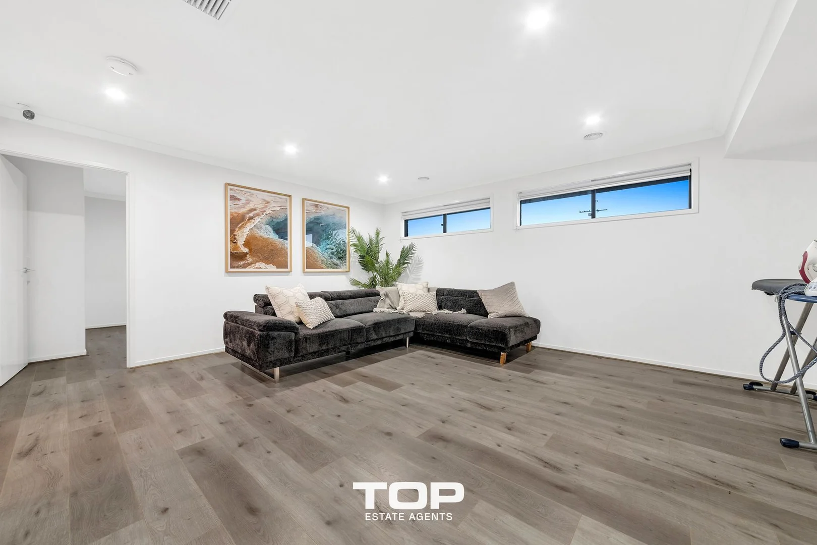 Additional image 17 of 8 Langshan Road, Clyde North VIC 3978