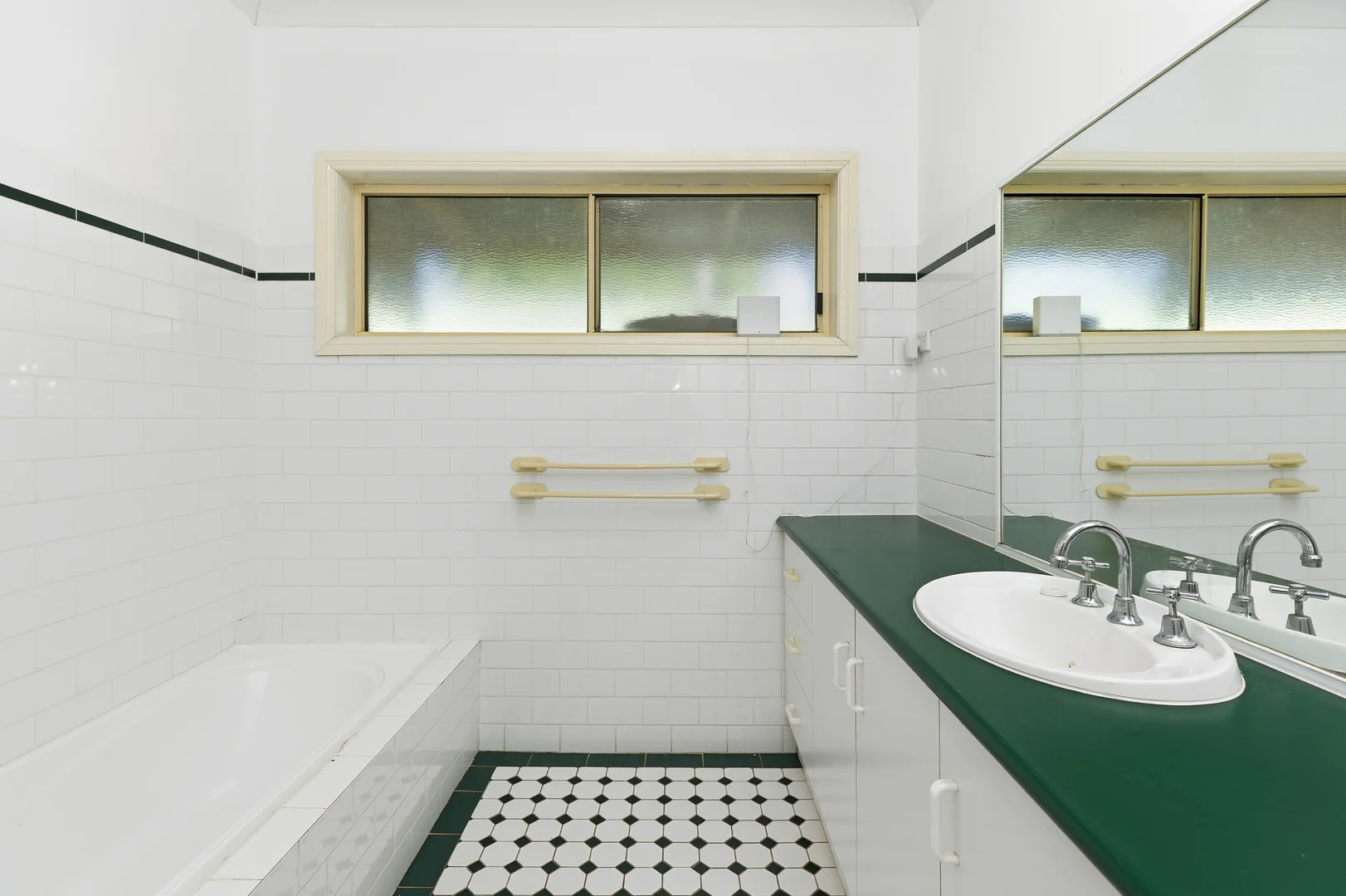 Additional image 12 of 4 Bristol Street, Collingullie NSW 2650