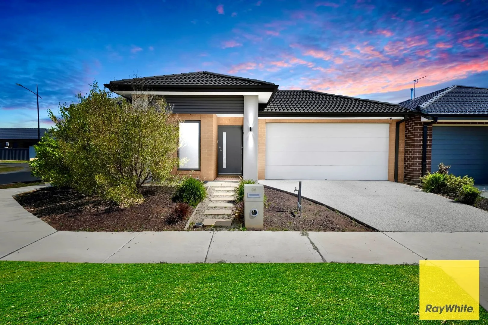 36 Stonefly Circuit, Weir Views VIC 3338