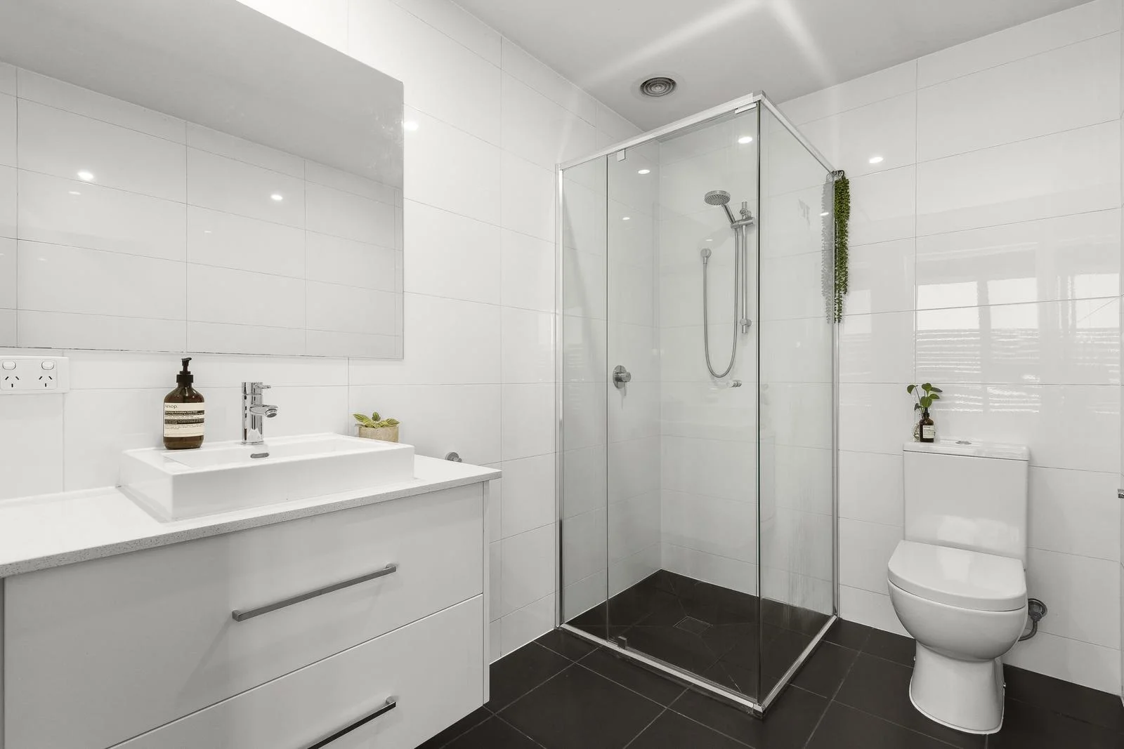 Additional image 5 of 201/1 Munro Street, Ascot Vale VIC 3032