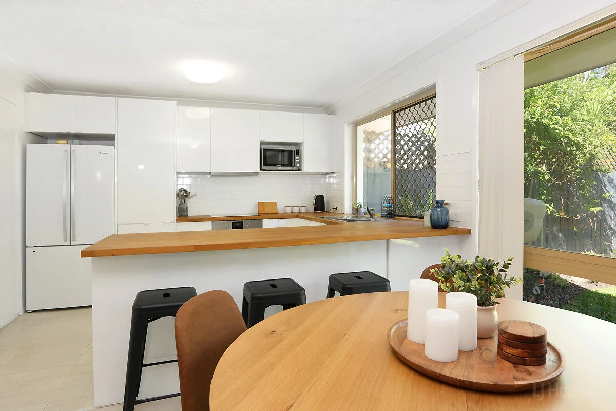 Additional image 9 of 2/469 Pine Ridge Road, Runaway Bay QLD 4216