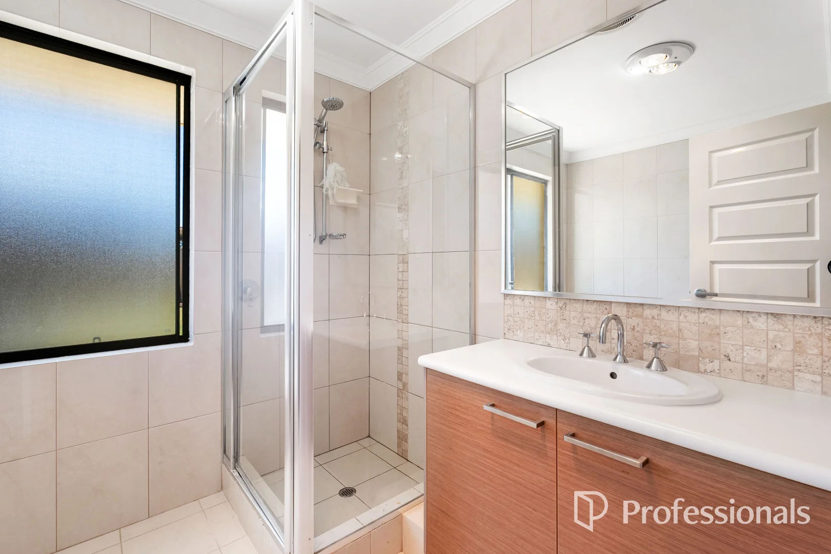 Additional image 21 of 137 Gloucester Crescent, Shoalwater WA 6169