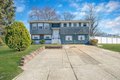 27 Trader Ln, Brentwood, NY, 11717