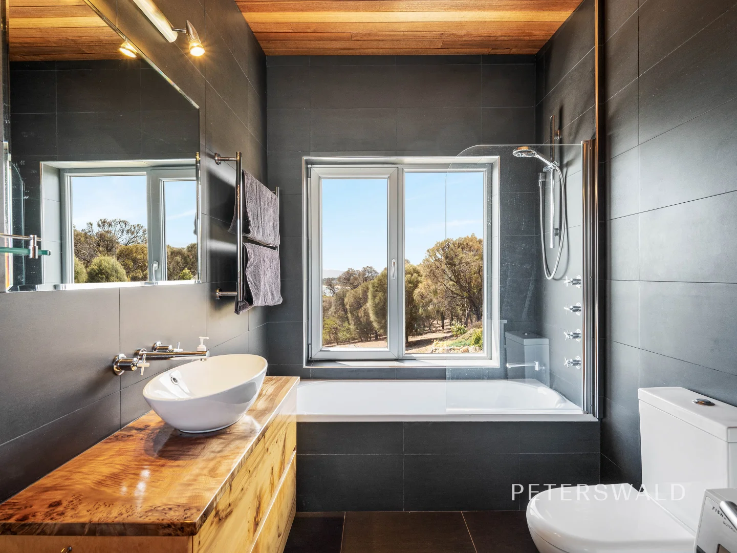 Additional image 15 of 75 Fort Direction Road, South Arm TAS 7022