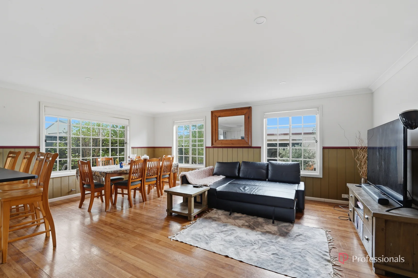 Additional image 3 of 1 Munro Avenue, Uralla NSW 2358