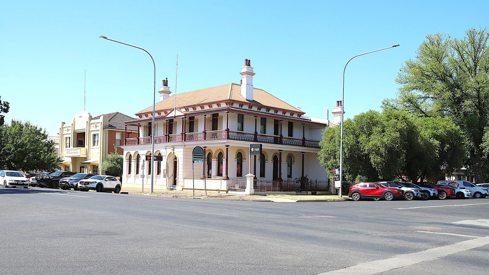 88 Wallendoon Street, Cootamundra NSW 2590