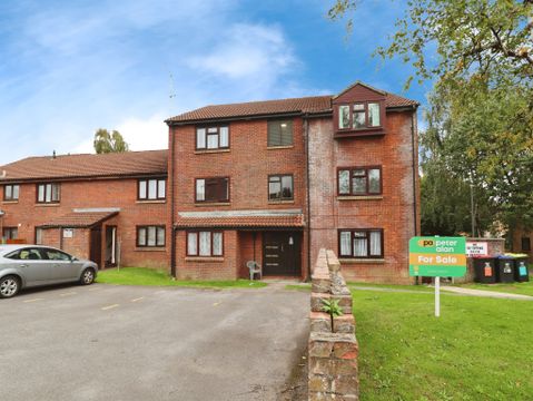Oxwich Close, Cardiff CF5