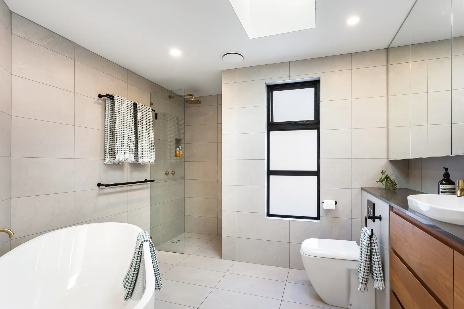 Additional image 10 of 164 Mitchell Road, Alexandria NSW 2015