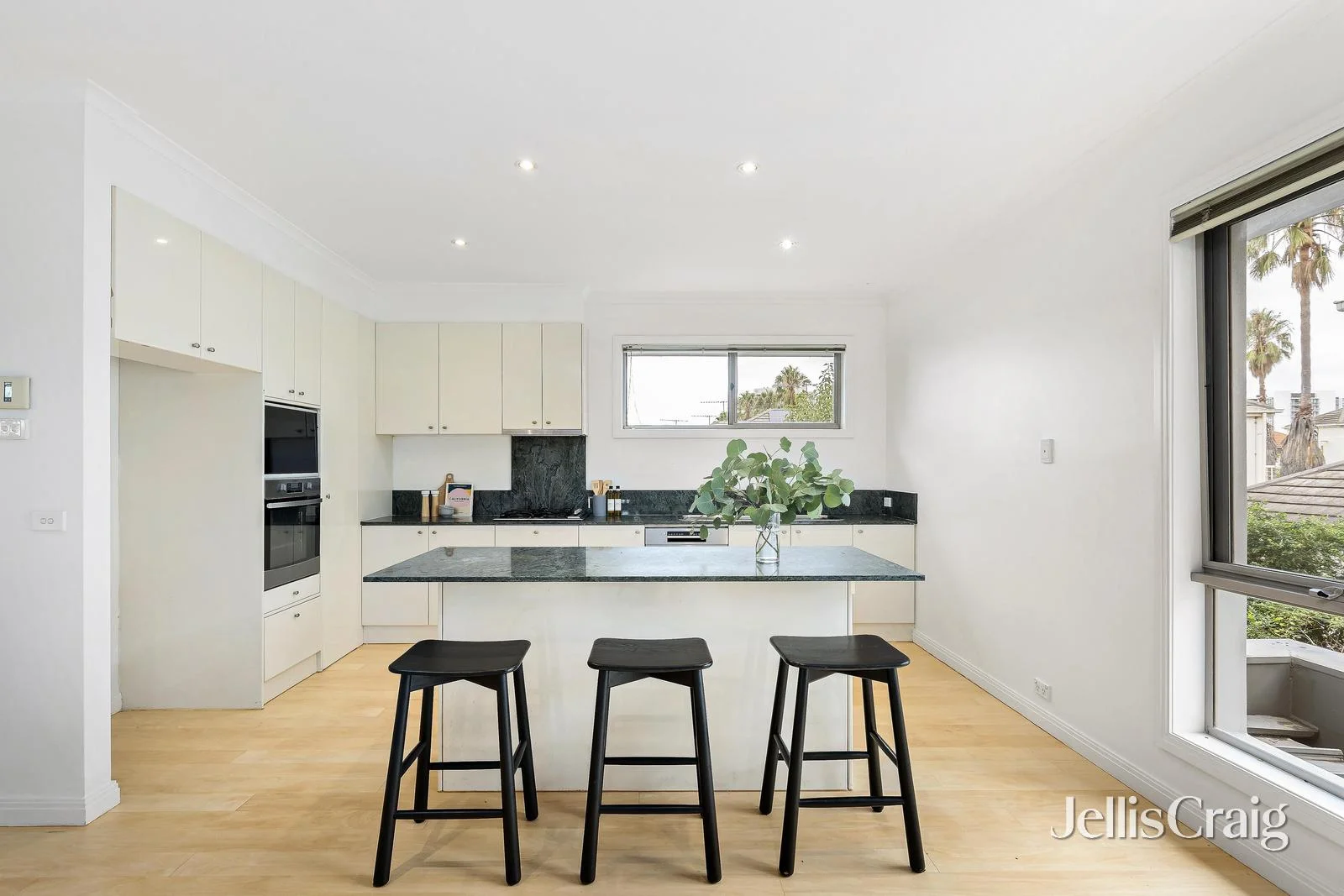 Additional image 6 of 10 Narooma Place, Port Melbourne VIC 3207