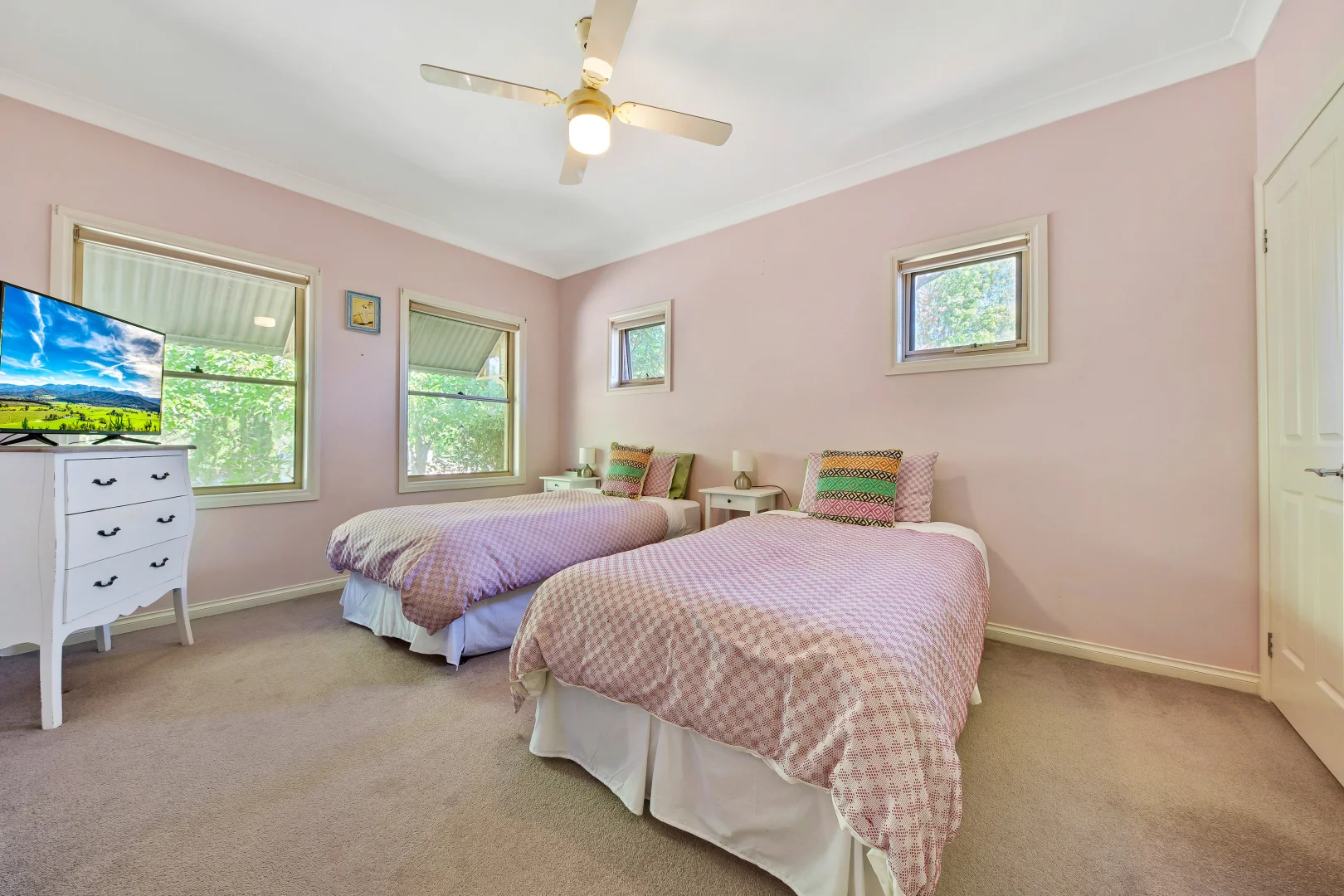 Additional image 14 of 4 Alexandra Court, Bright VIC 3741