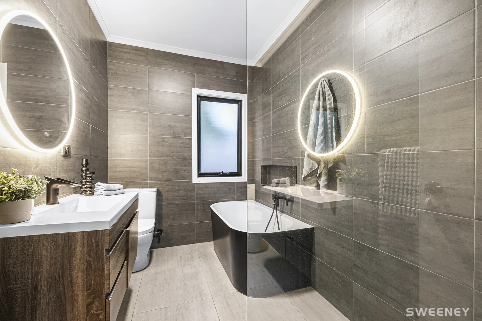 Additional image 8 of 16 Hatherley Grove, Altona North VIC 3025